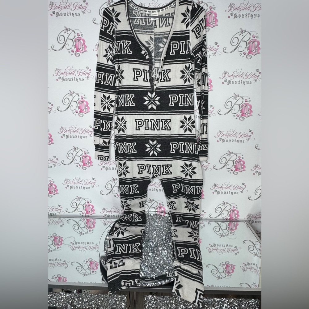 Victoria secret pink onesie long sleeve but flap waffle knit winter Pajamas